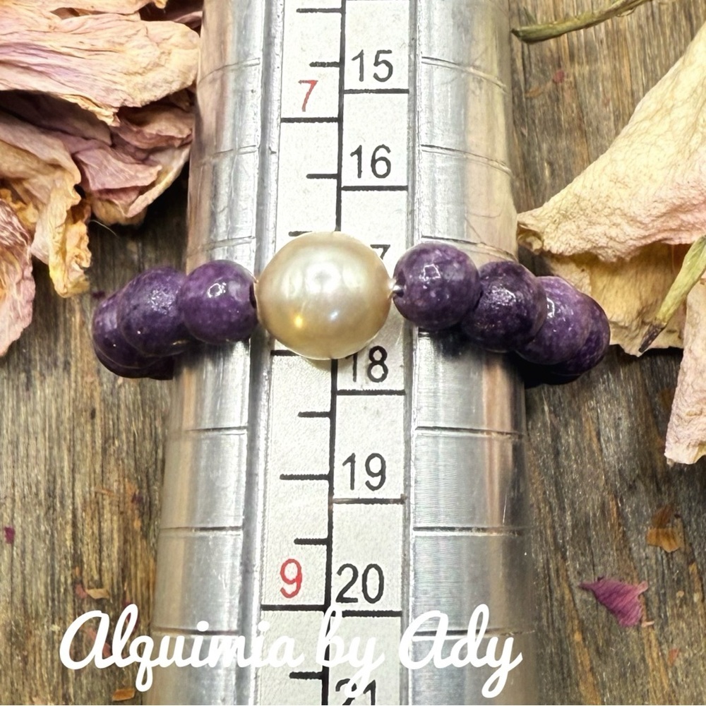 Purple Turquoise Beaded Ring — Size 8 — Steel Wire
